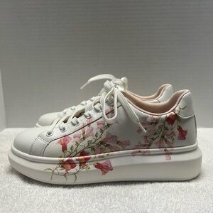 Aldo Peono Floral Platform Sneakers (Women’s Size 8.5)